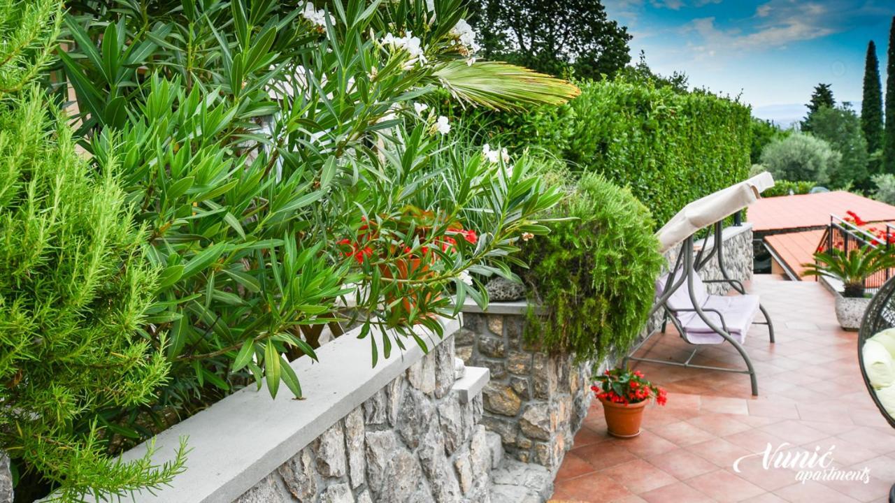 Apartments Vunic Mošćenička Draga Esterno foto